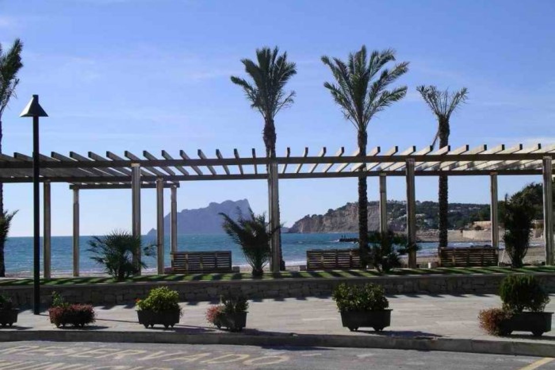 Sale - Commercial Property - Moraira - Centro Ciudad
