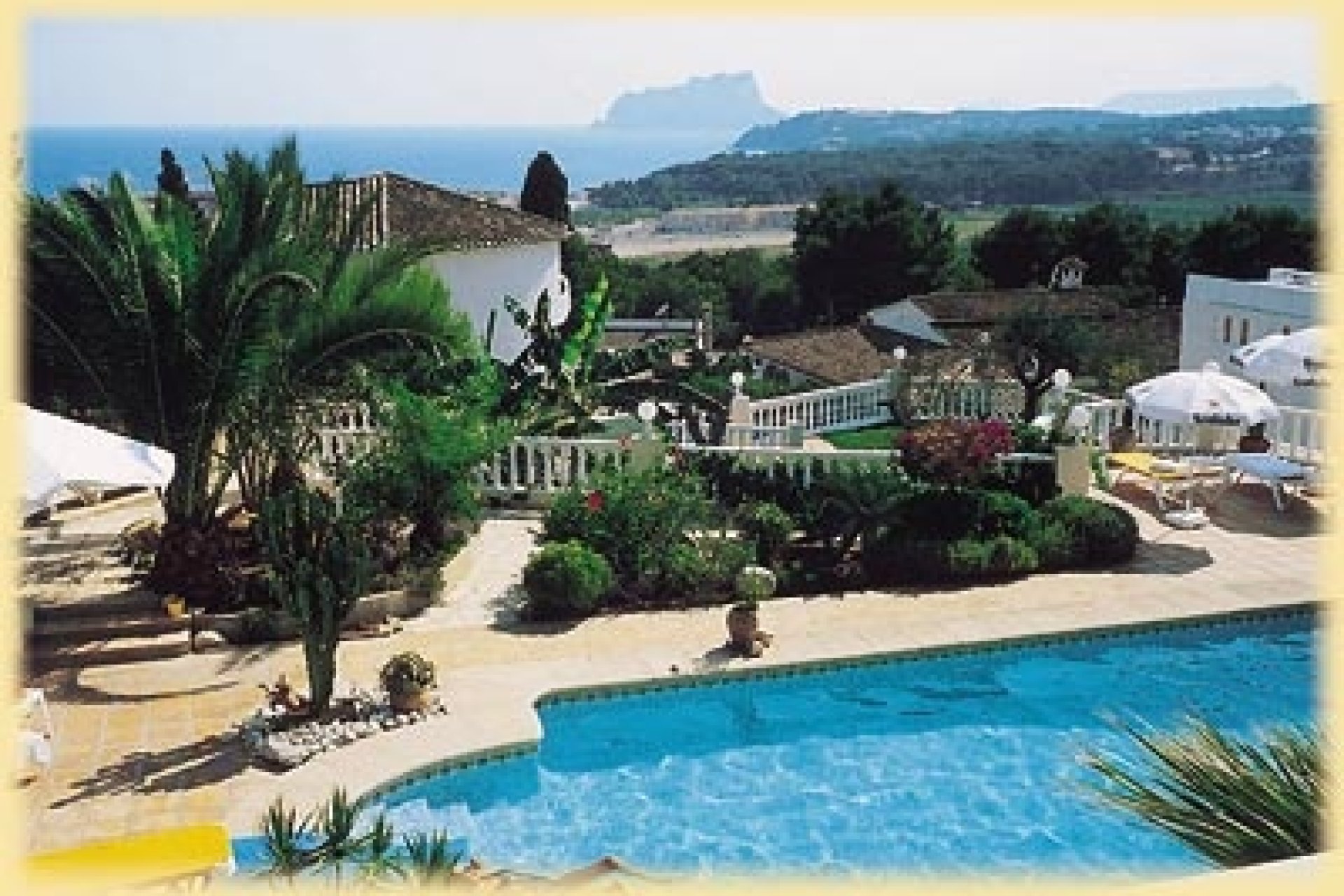 Sale - Commercial Property - Moraira - Pla del Mar