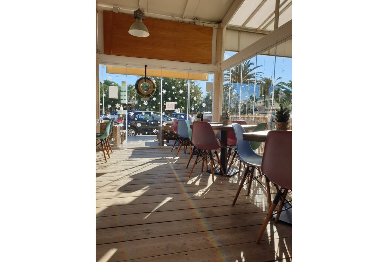 Sale - Commercial Property - Moraira