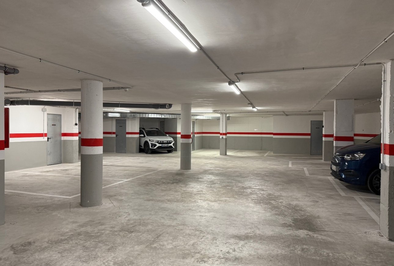 Sale - Garage - Moraira - Centro Ciudad
