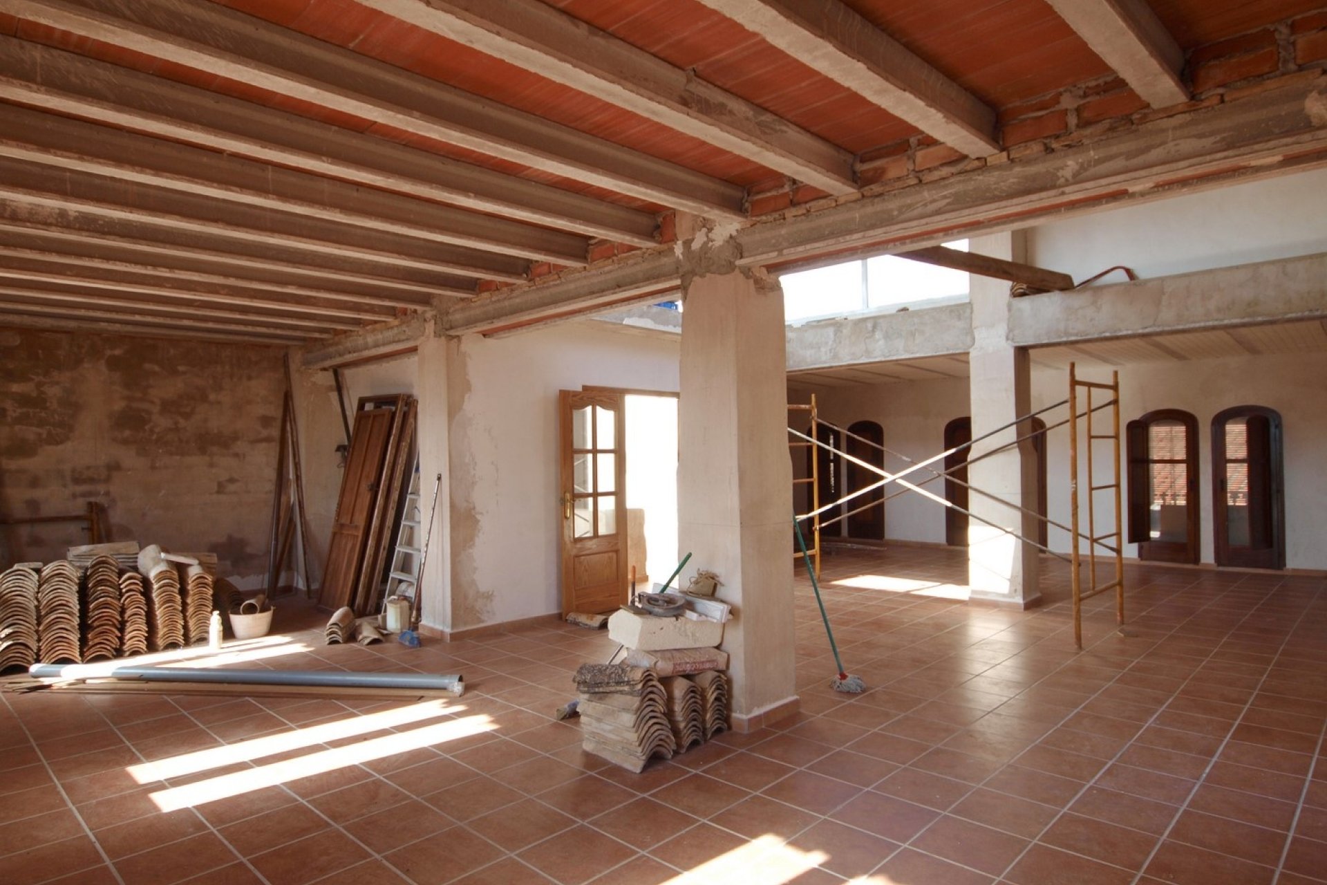 Sale - Hotel - Sagra - town centre