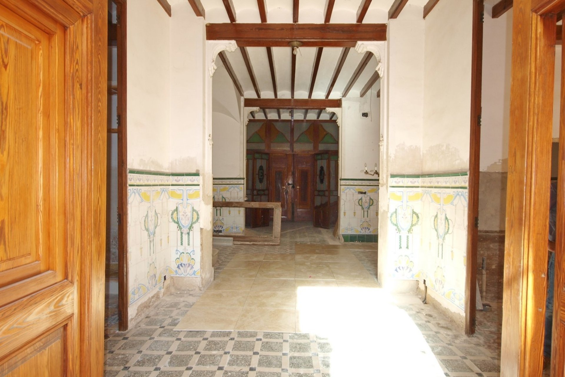 Sale - Hotel - Sagra - town centre