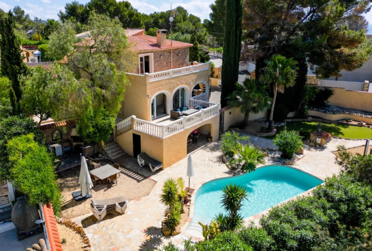 Sale - Villa - Benissa