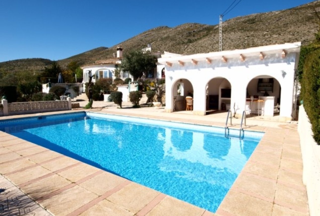 Sale - Villa - Benissa