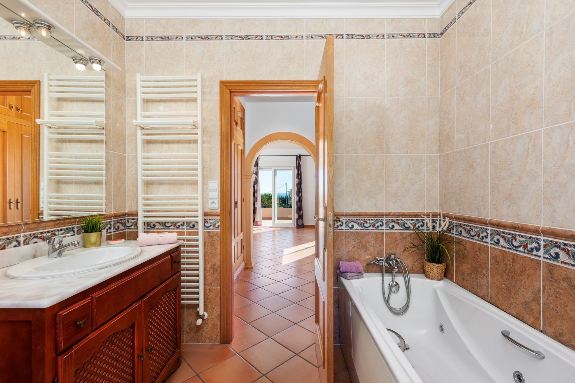 Sale - Villa - Calpe - 03710