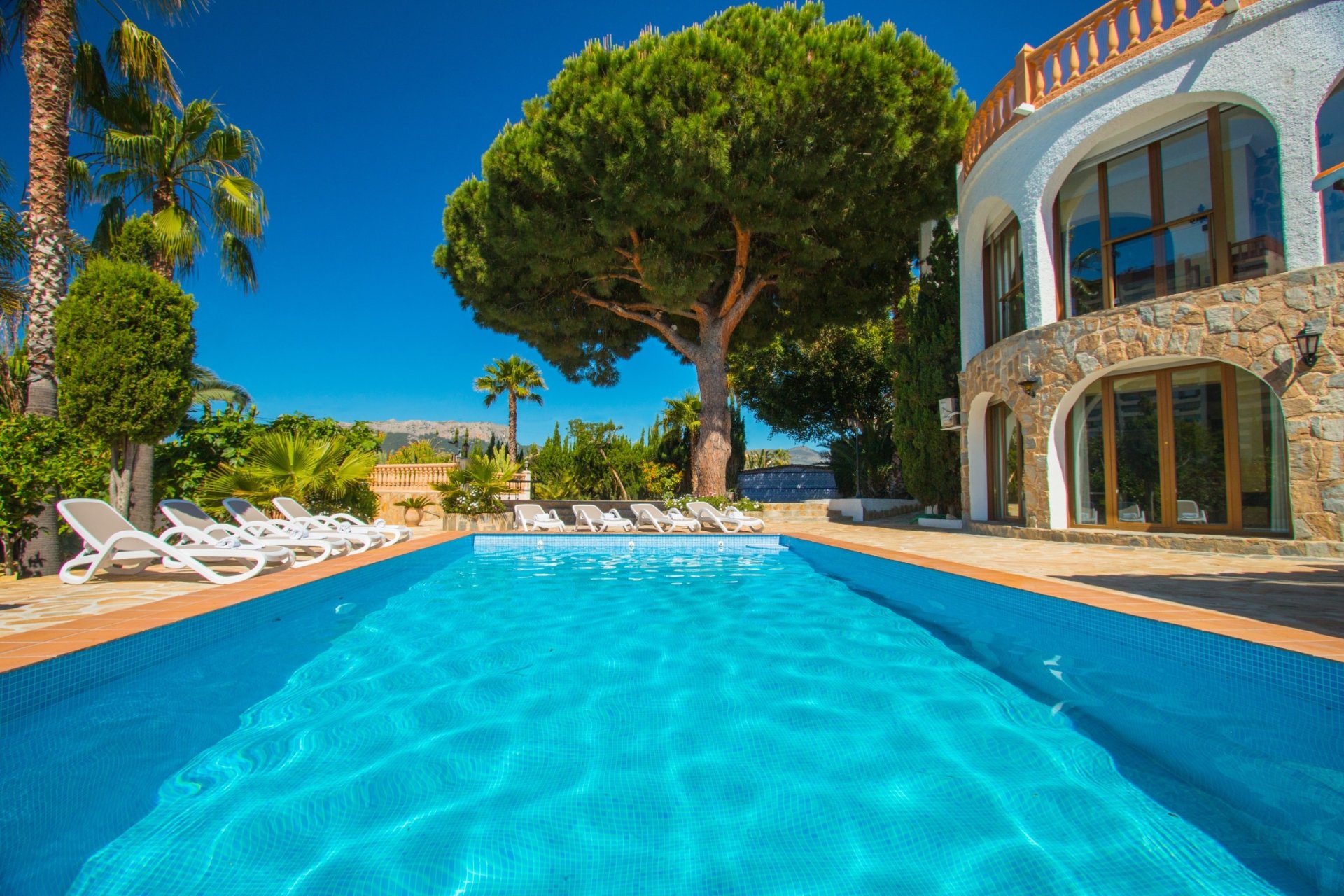 Sale - Villa - Calpe - 03710