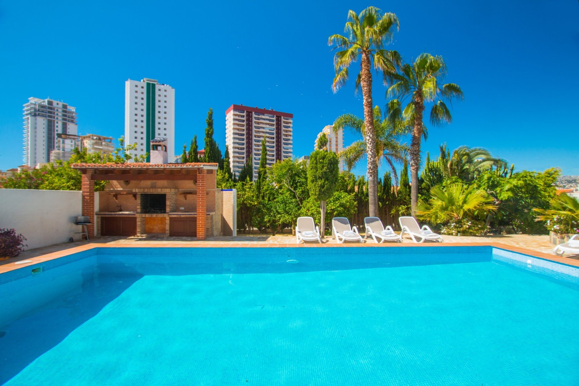 Sale - Villa - Calpe - 03710
