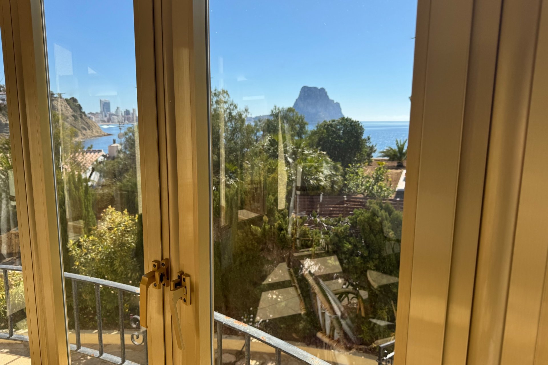 Sale - Villa - Calpe - 03710