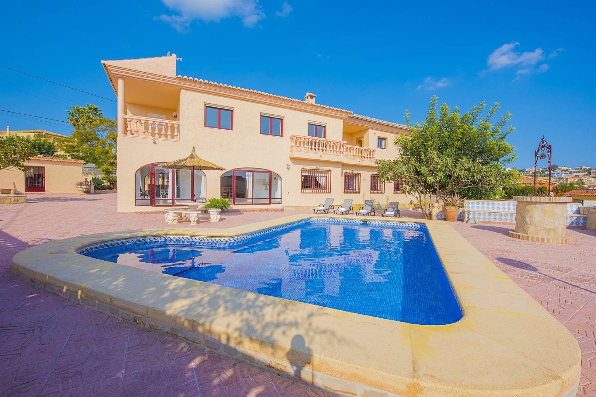 Sale - Villa - Calpe - 03710