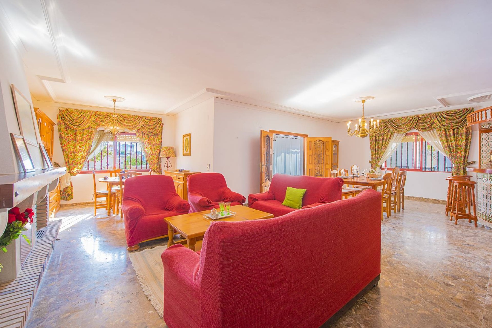 Sale - Villa - Calpe - 03710