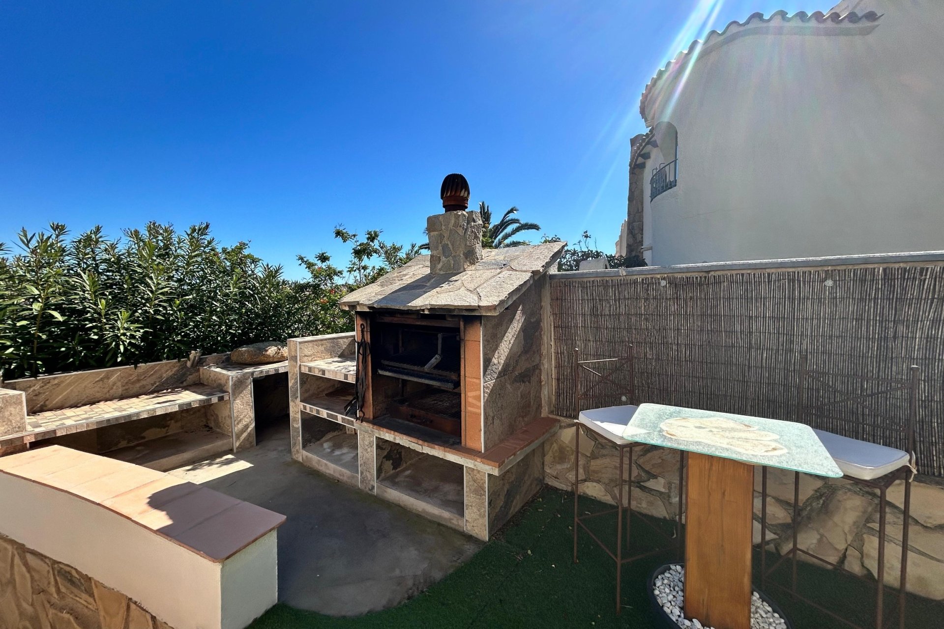 Sale - Villa - Calpe - 03710