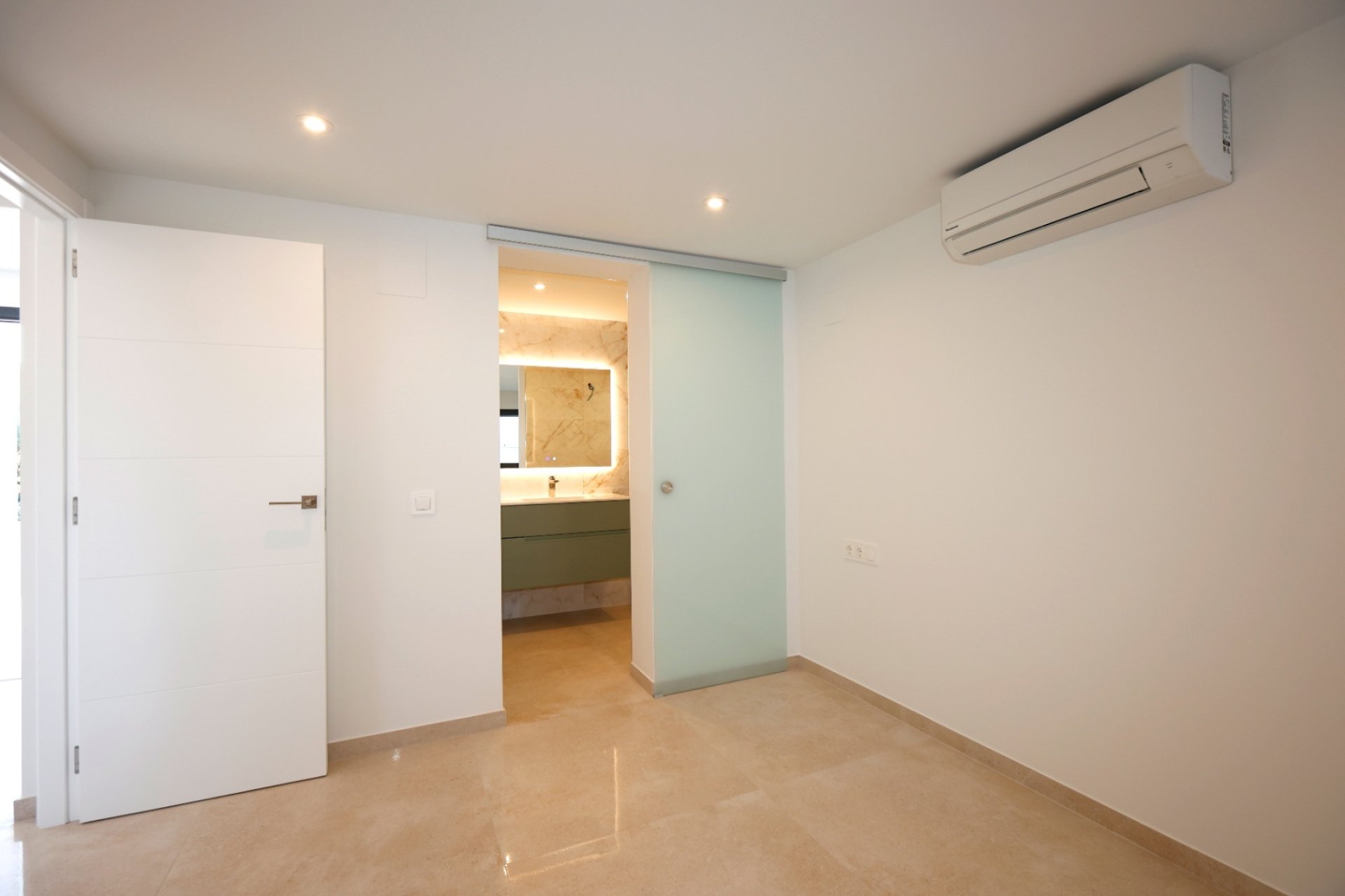 Sale - Villa - Calpe - Los Pinos