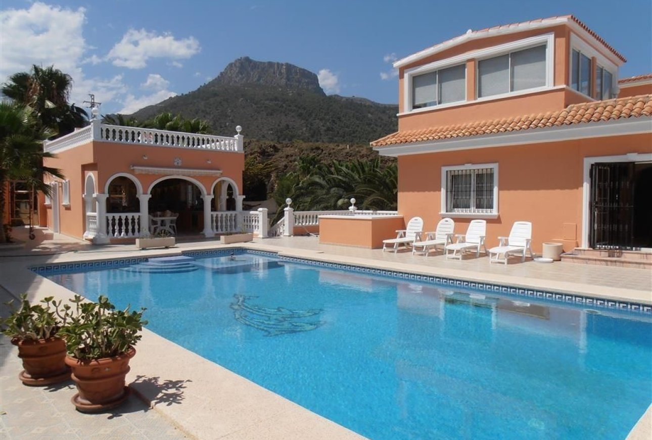 Sale - Villa - Calpe - Maryvilla