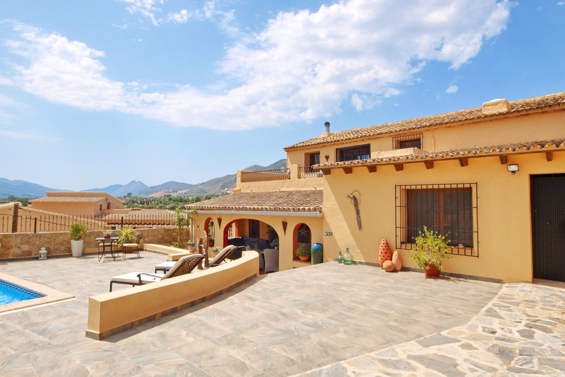 Sale - Villa - Jalón