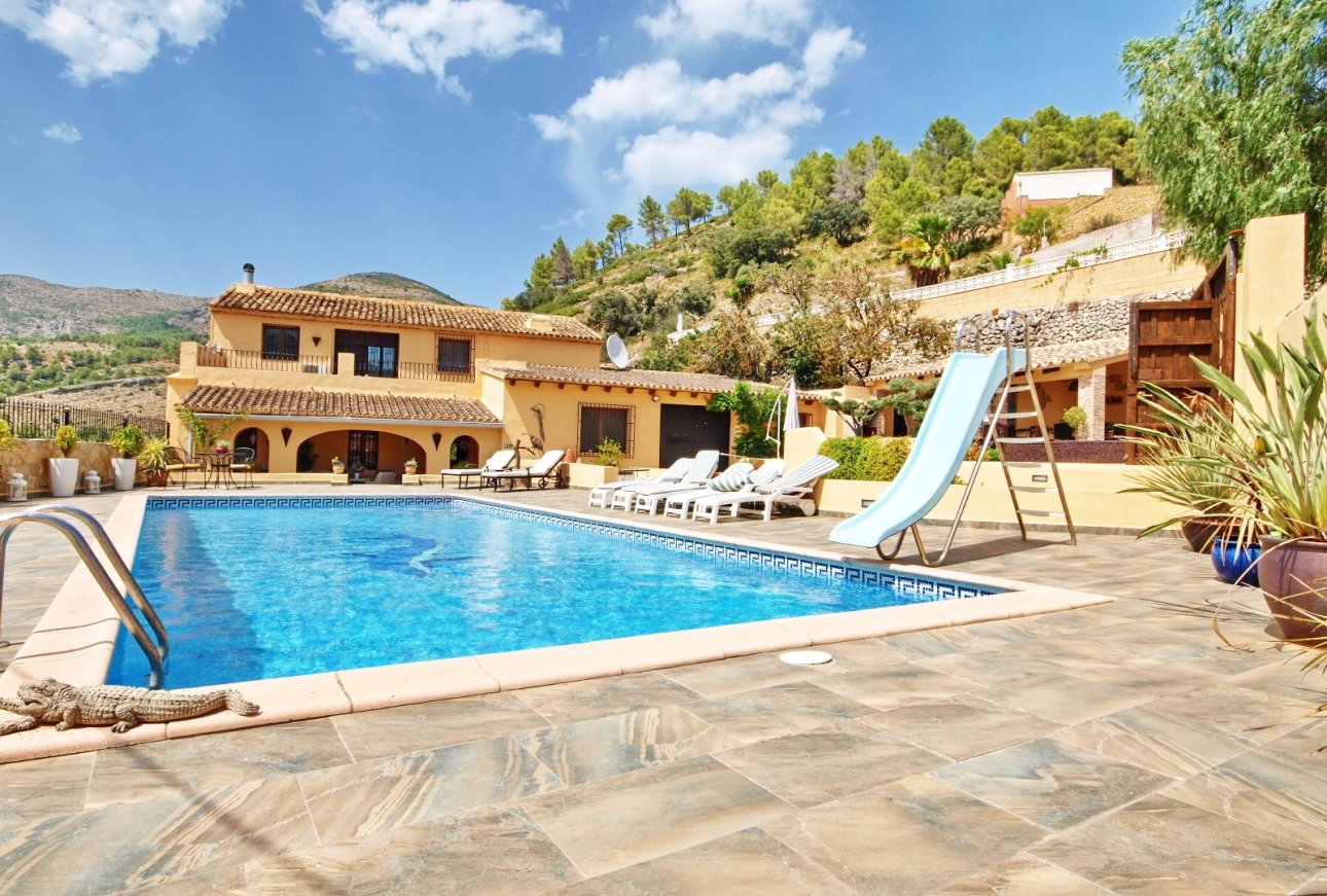 Sale - Villa - Jalón