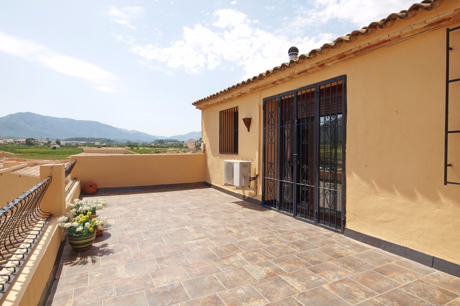 Sale - Villa - Jalón