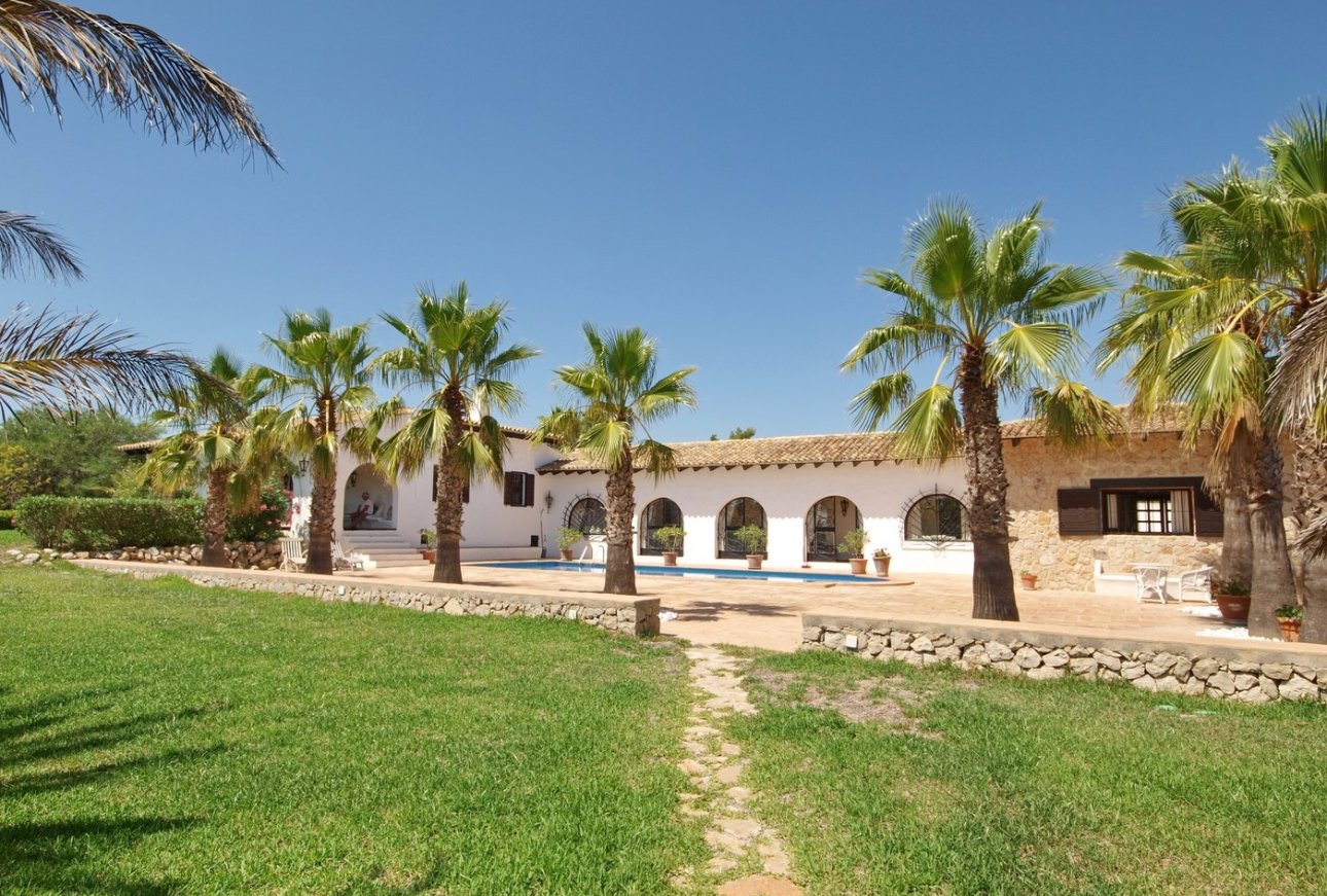 Sale - Villa - Moraira - Benimarco