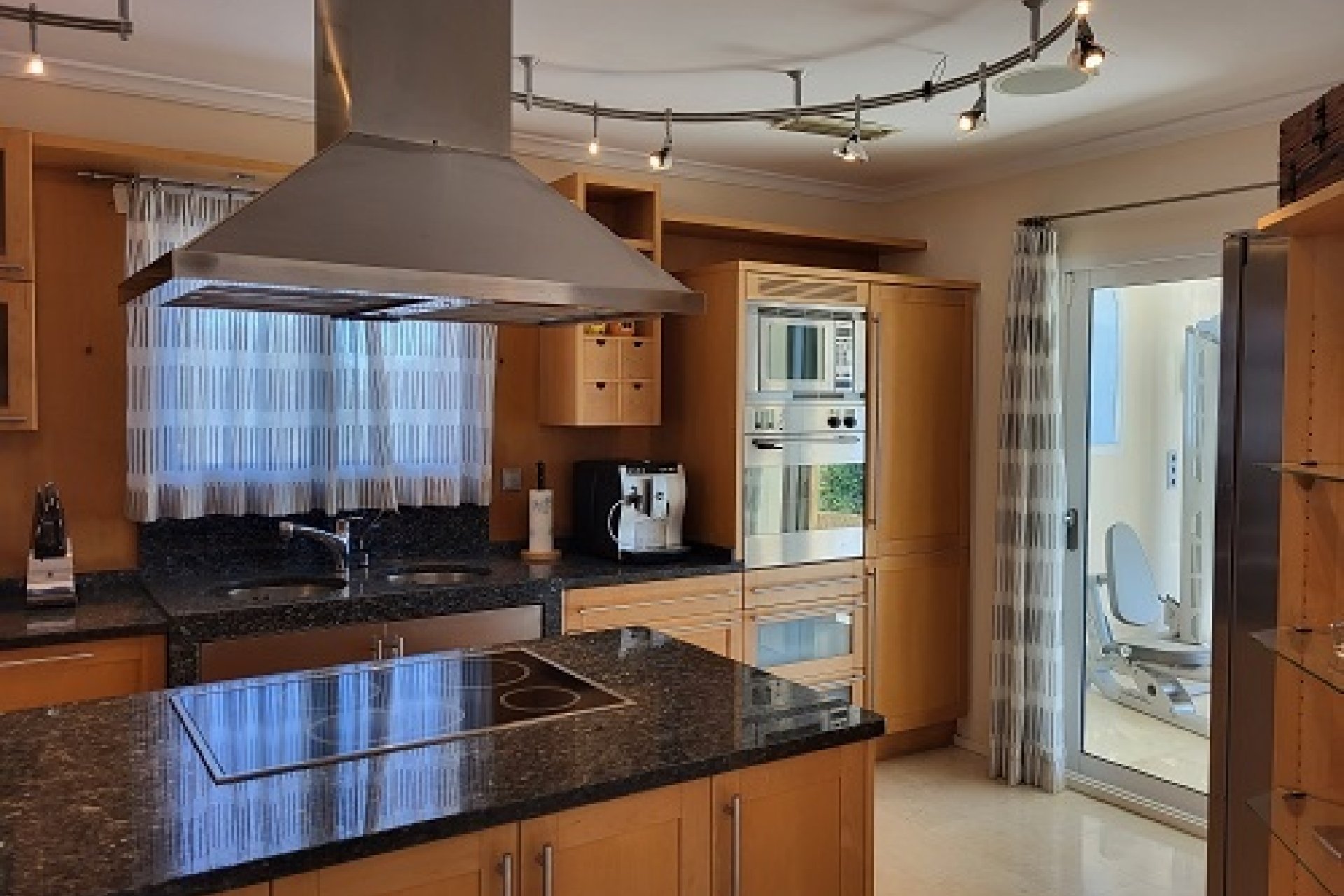Sale - Villa - Moraira - Benimeit