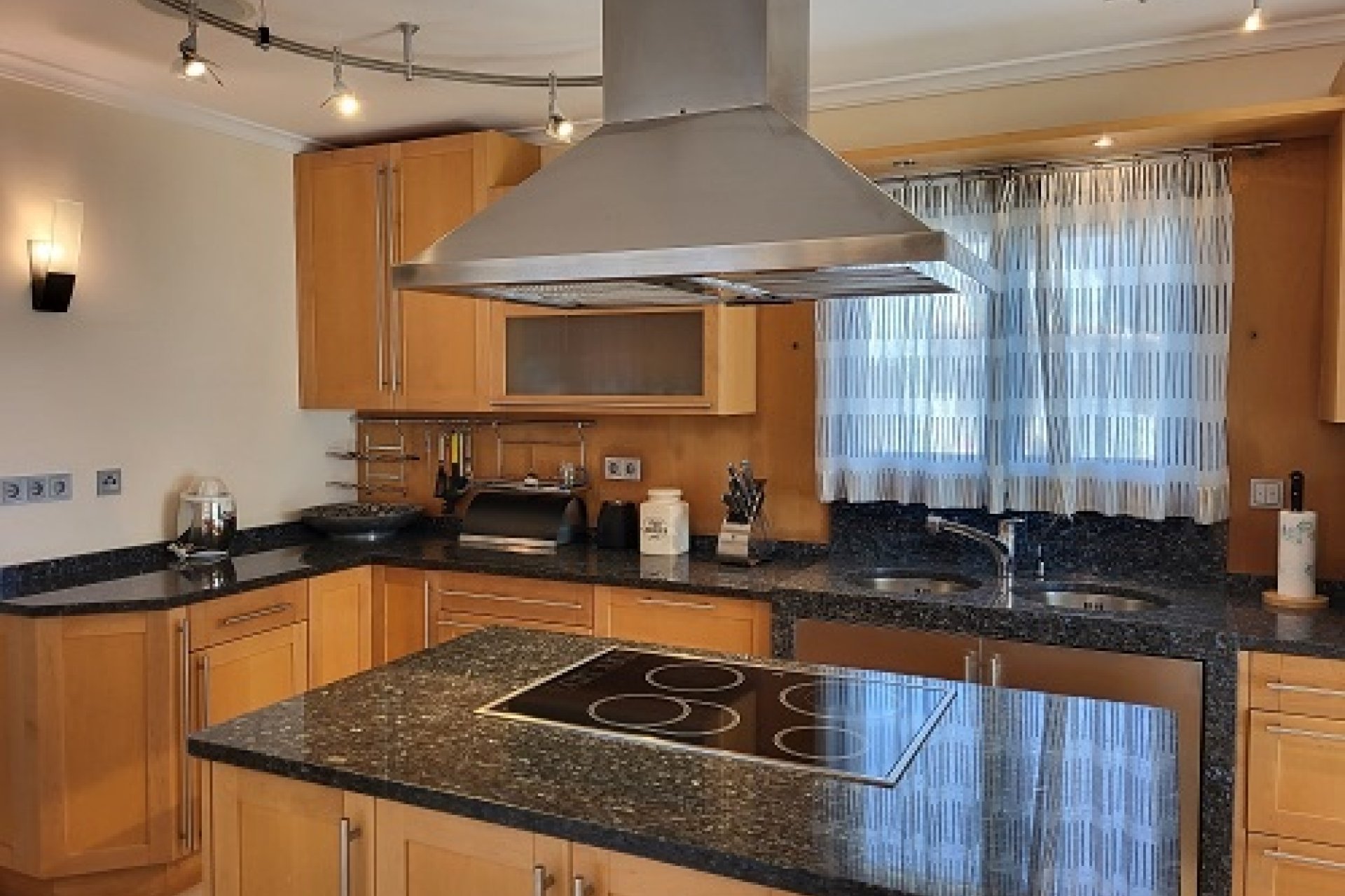 Sale - Villa - Moraira - Benimeit