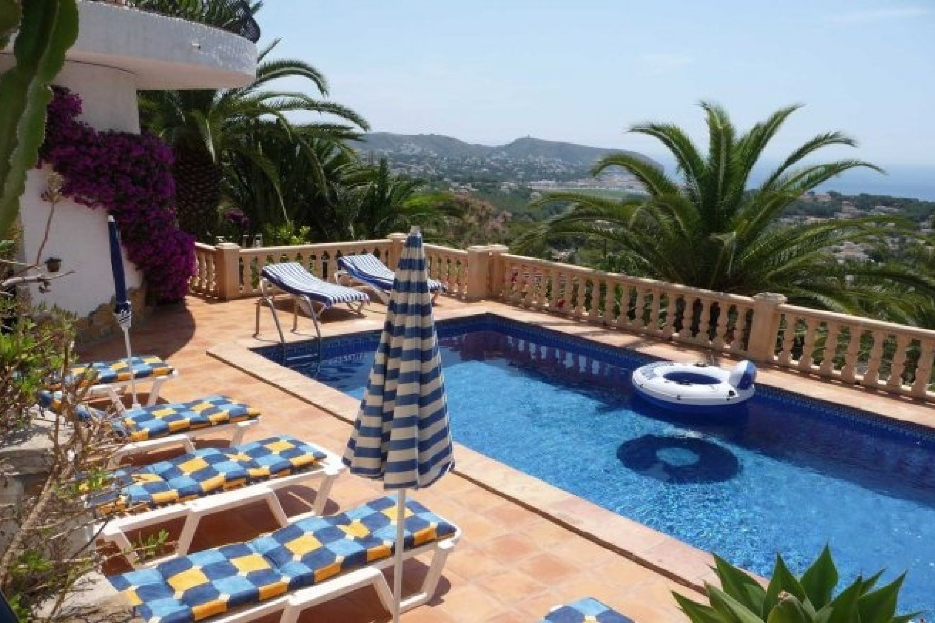 Sale - Villa - Moraira - Benimeit