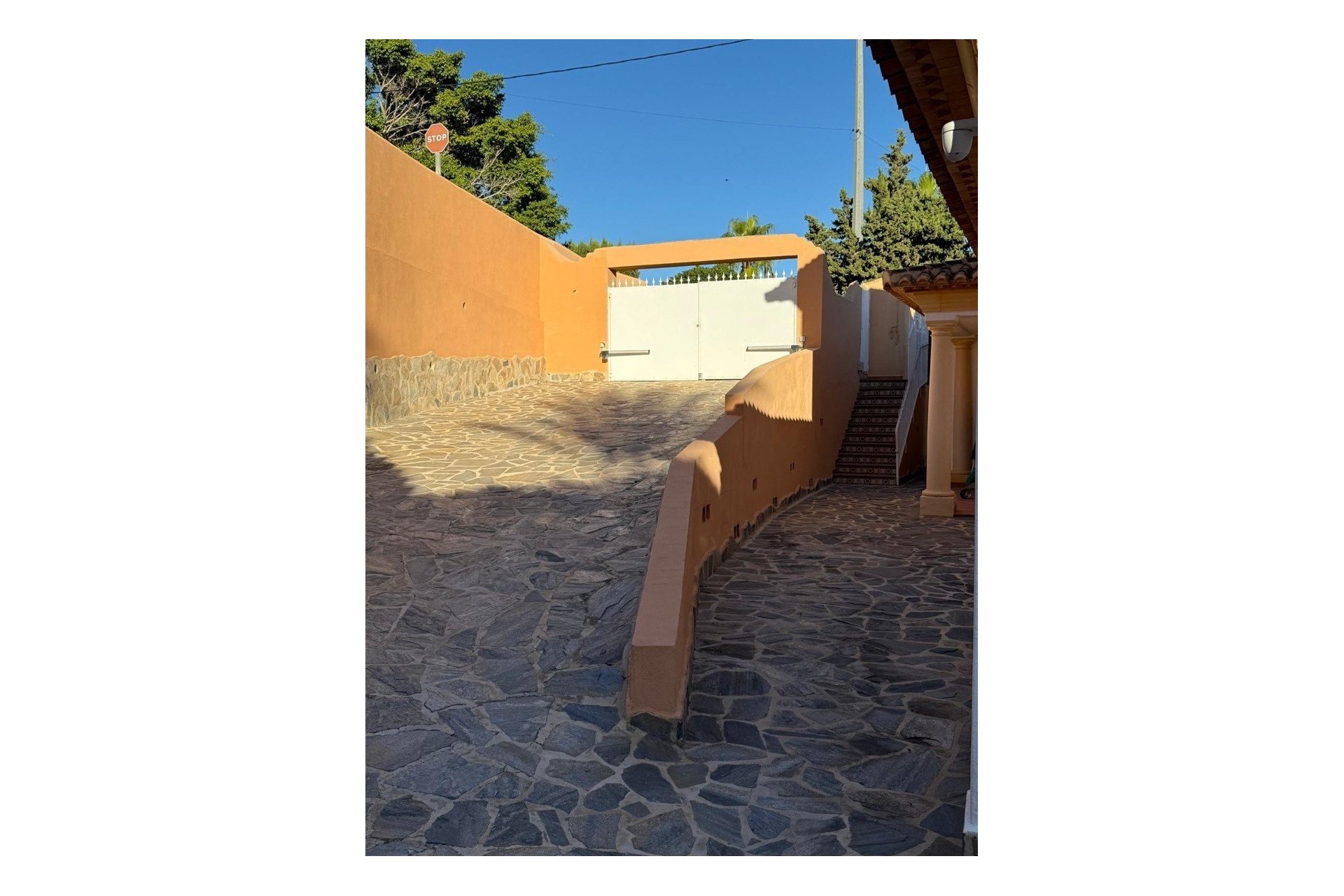 Sale - Villa - Moraira - Benimeit