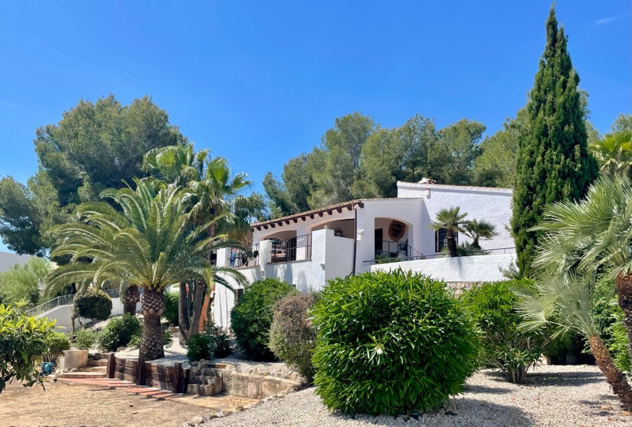 Sale - Villa - Moraira - Benimeit
