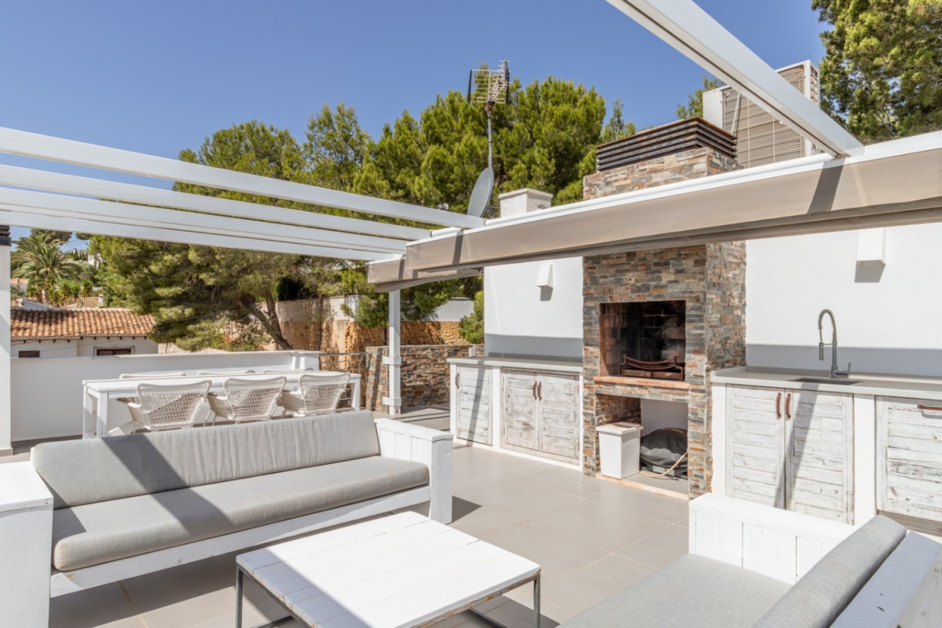 Sale - Villa - Moraira - Benimeit