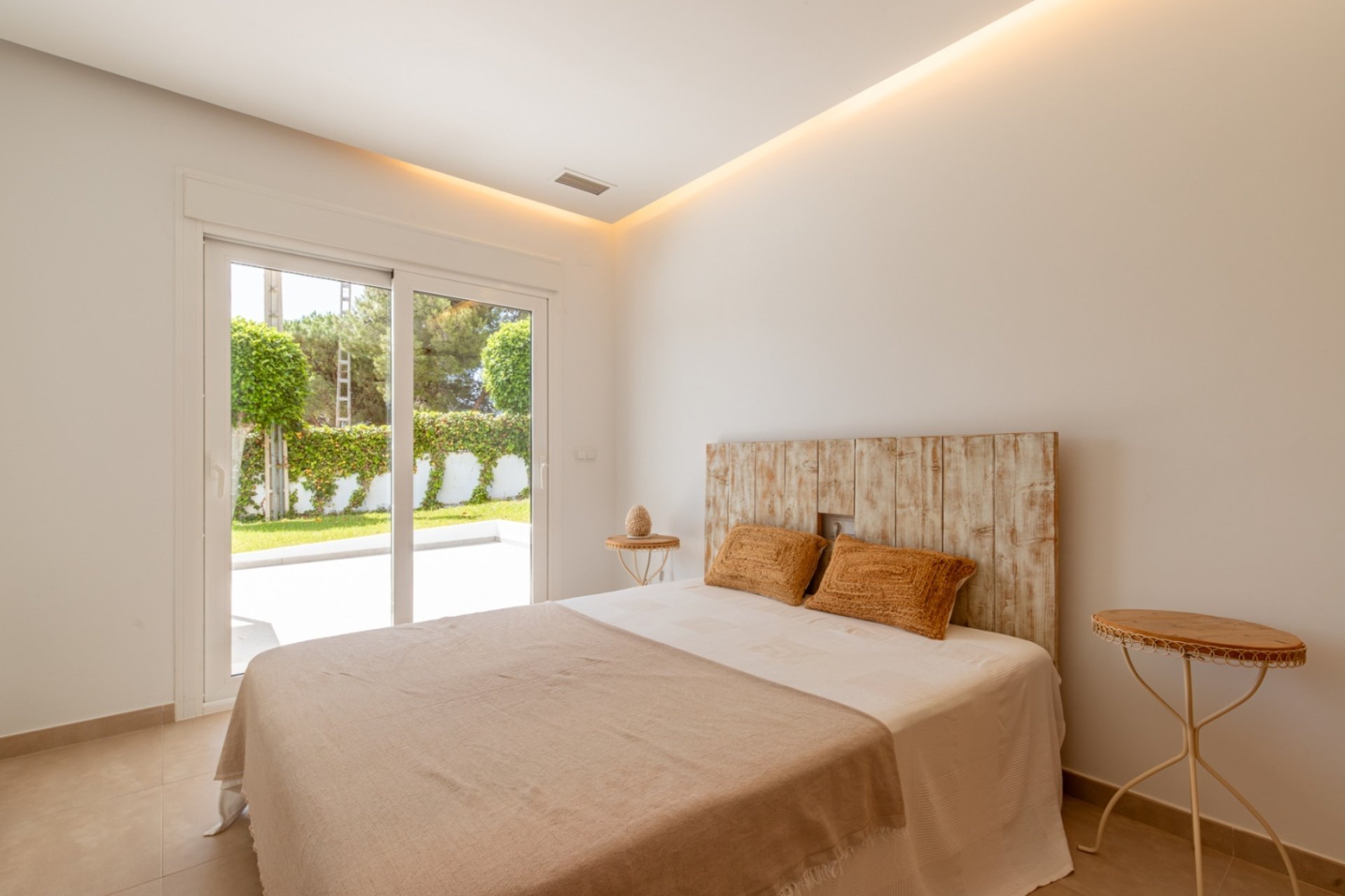 Sale - Villa - Moraira - Benimeit