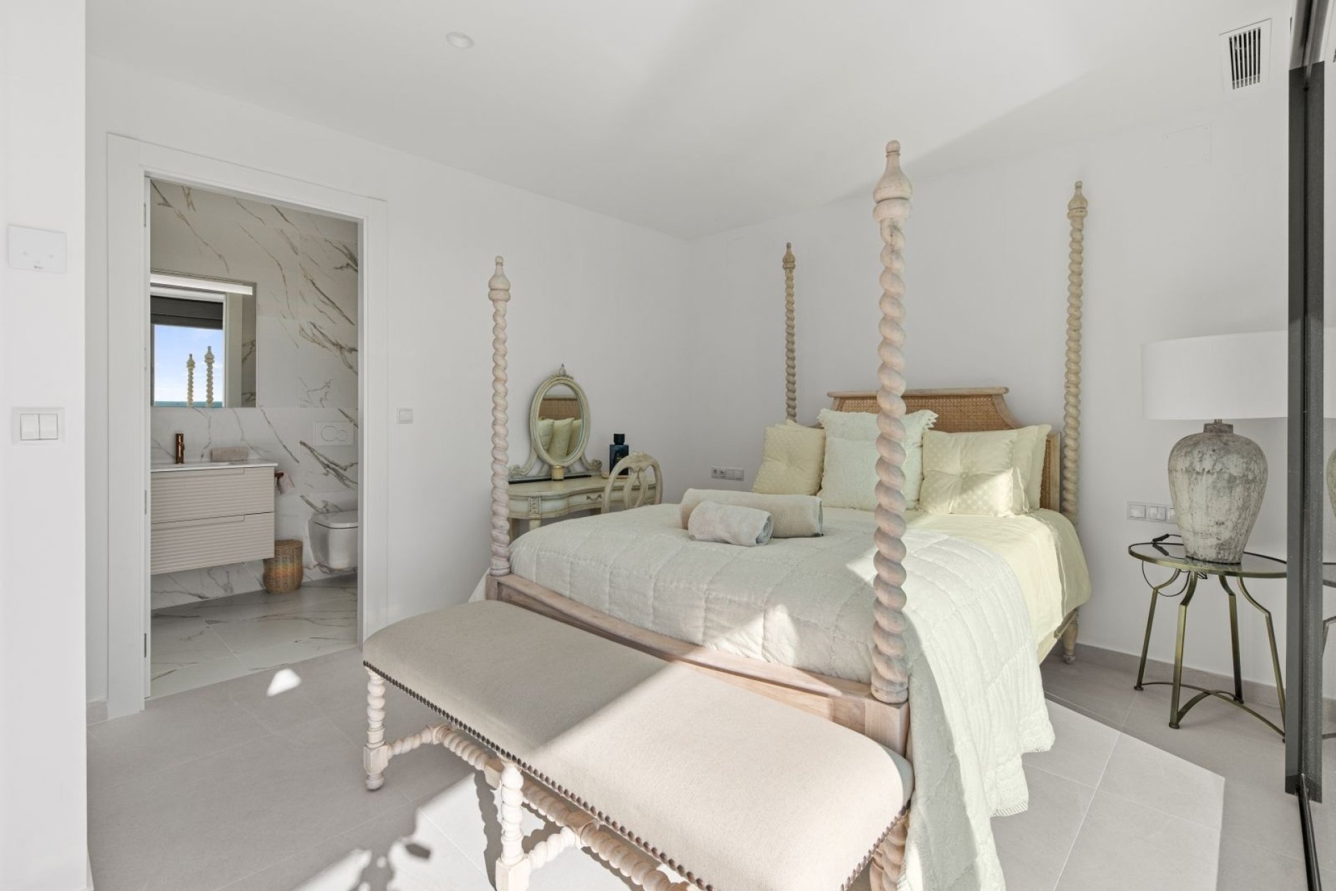 Sale - Villa - Moraira - Benimeit