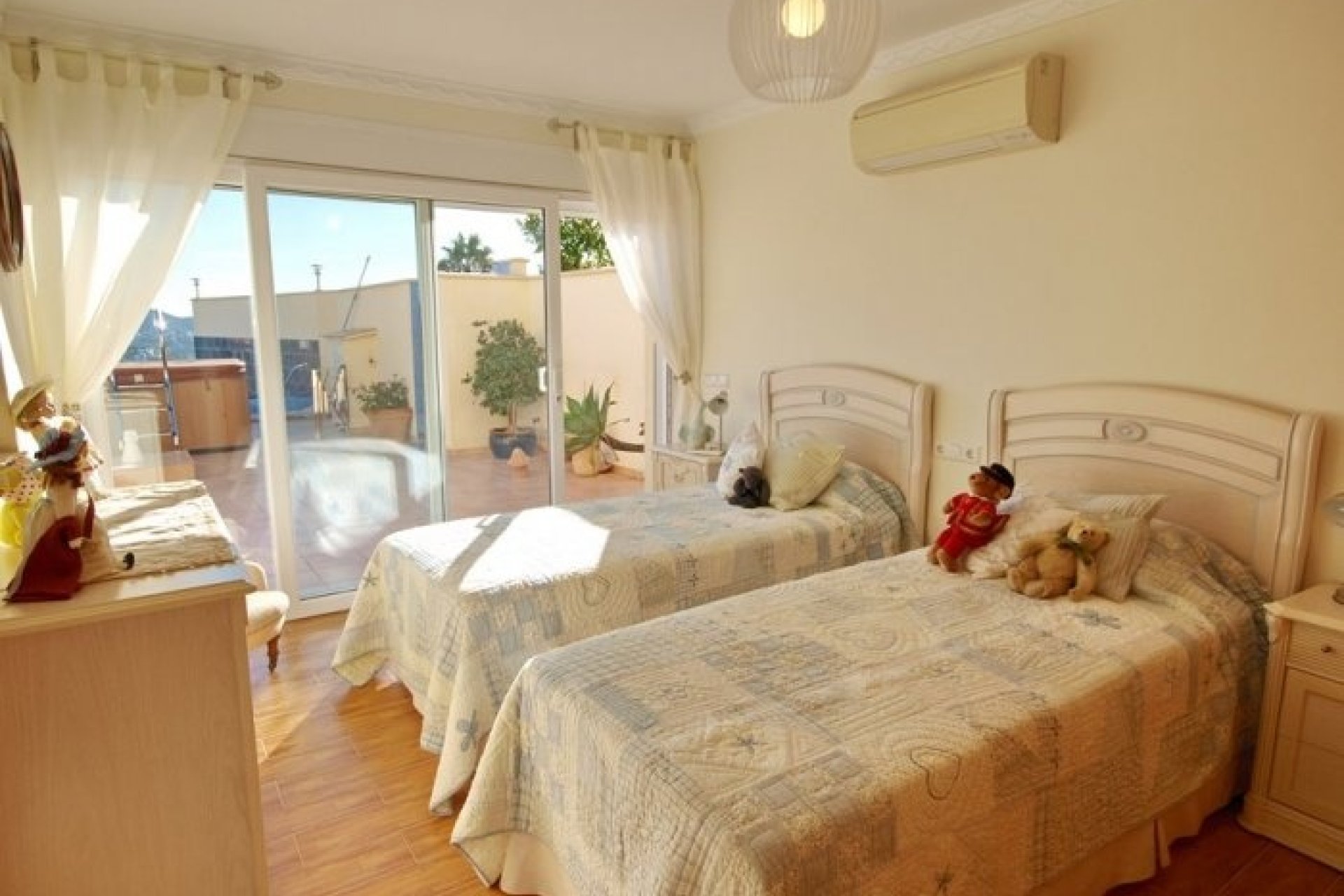 Sale - Villa - Moraira - Benimeit