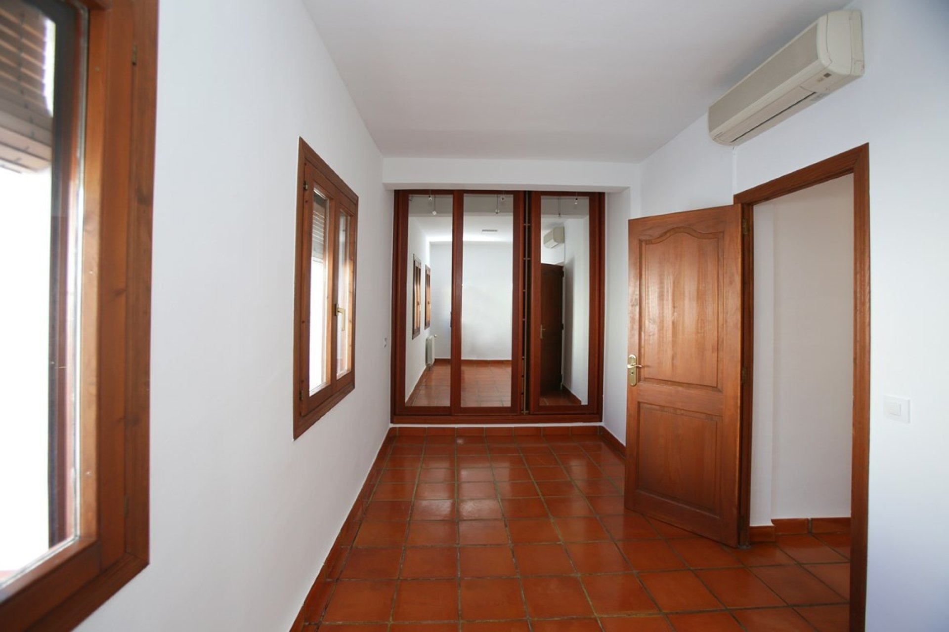 Sale - Villa - Moraira - Benimeit