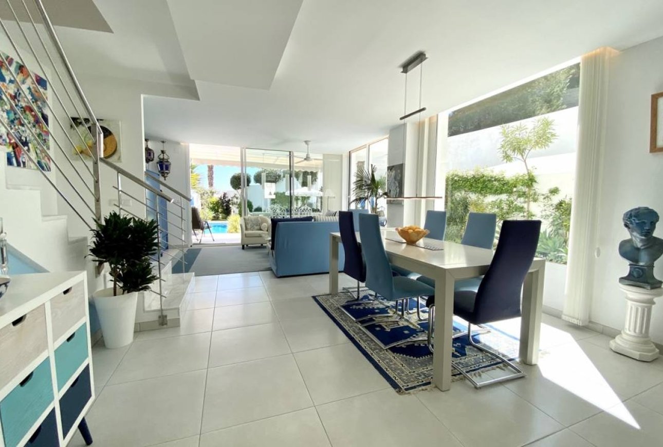 Sale - Villa - Moraira - Benimeit