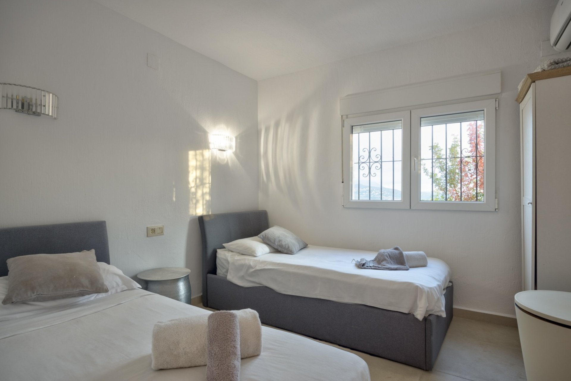 Sale - Villa - Moraira - Benimeit