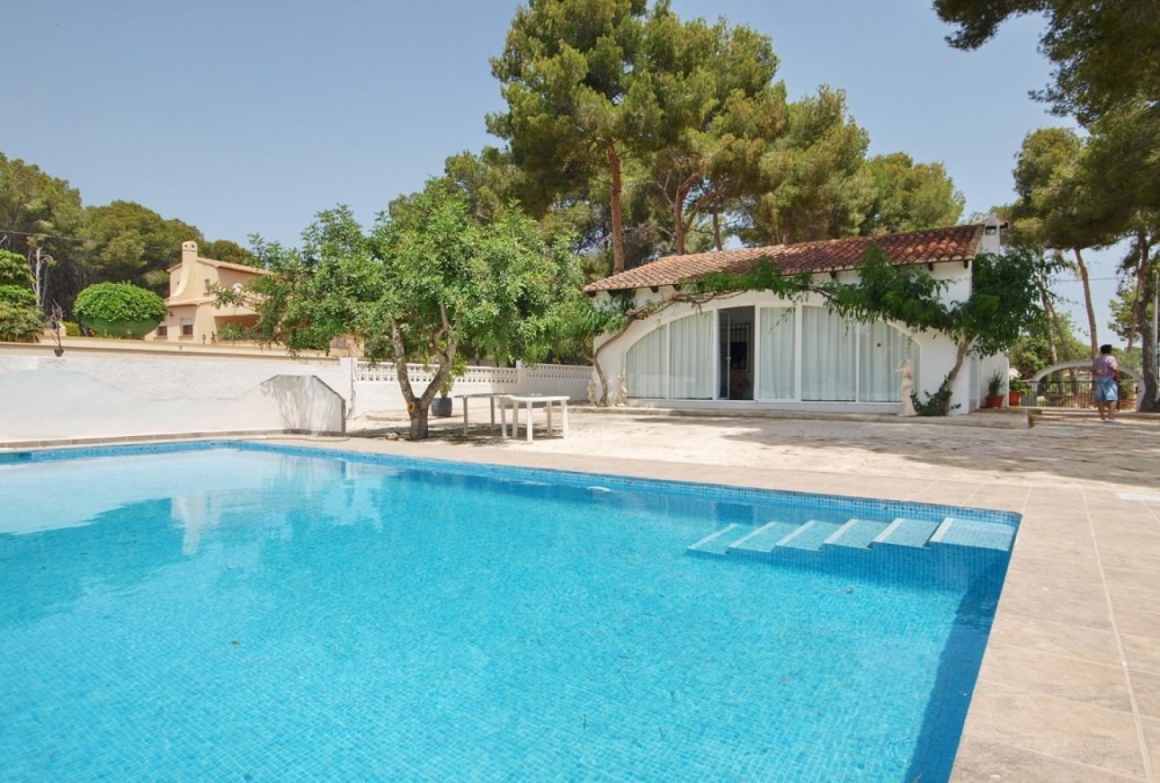 Sale - Villa - Moraira - Centro Ciudad