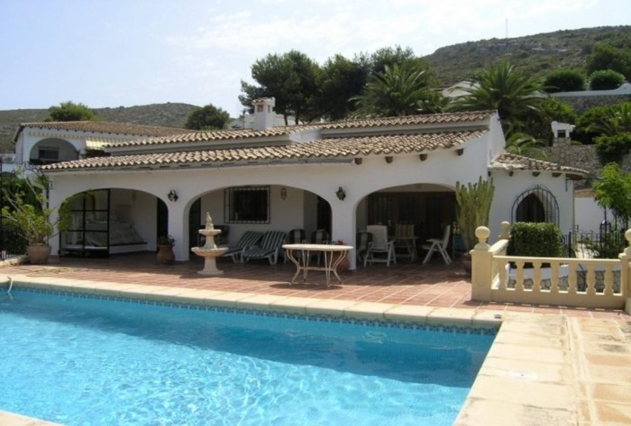 Sale - Villa - Moraira - El Portet