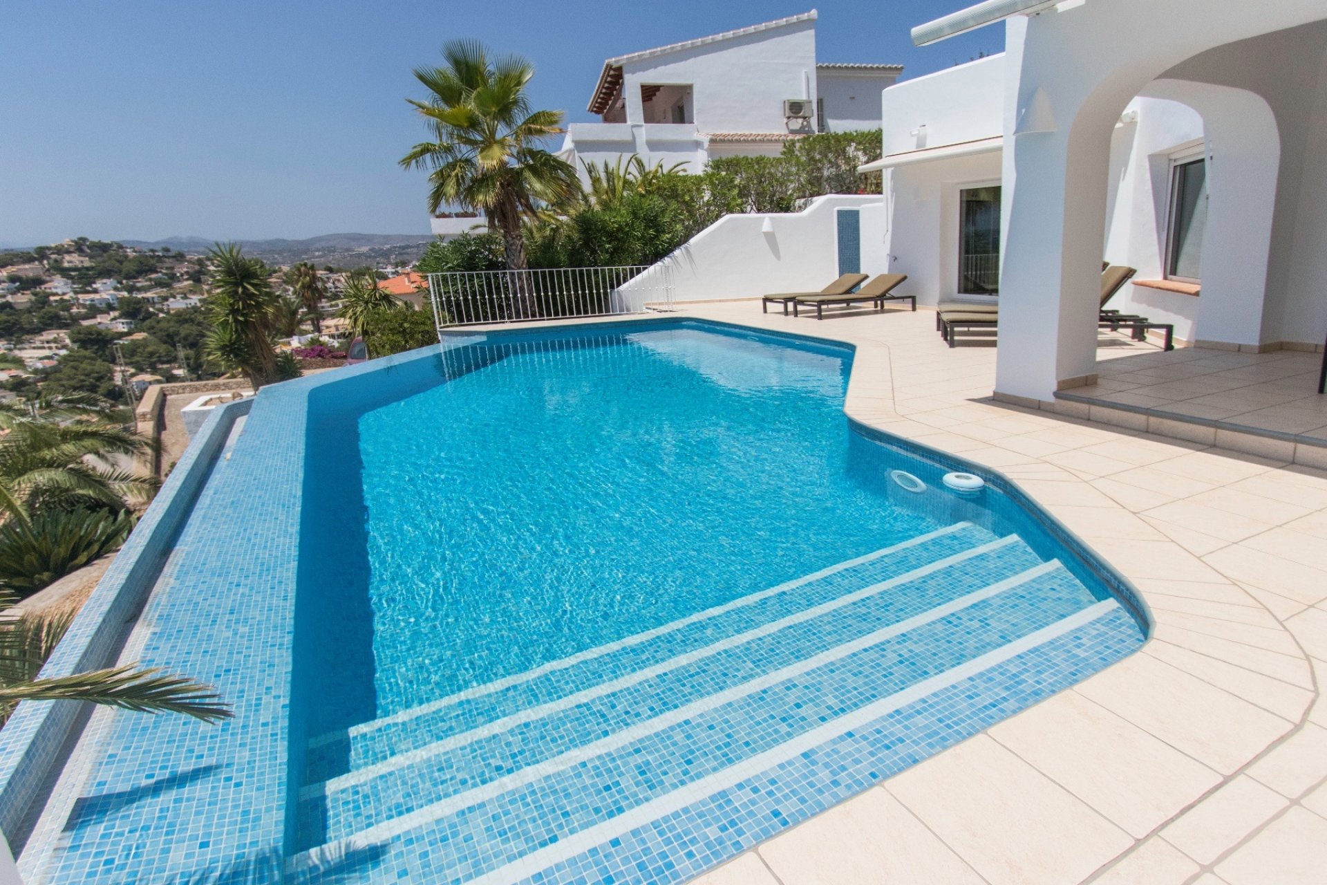 Sale - Villa - Moraira - El Portet