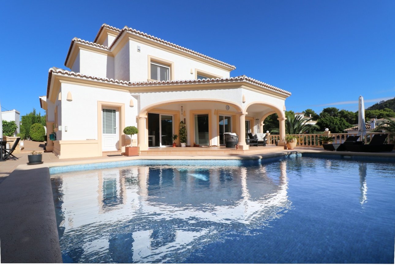 Sale - Villa - Moraira - El Portet