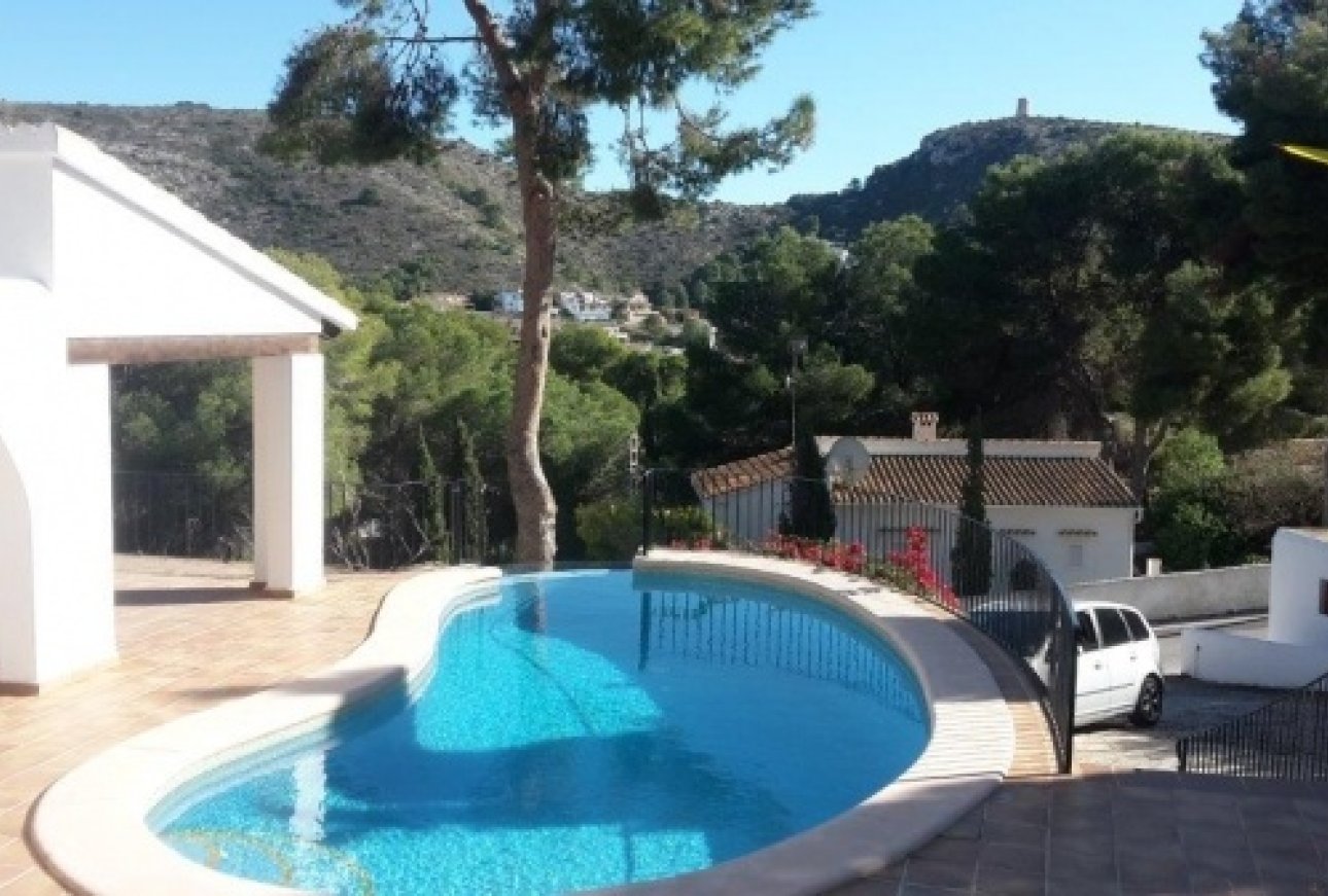 Sale - Villa - Moraira - El Portet