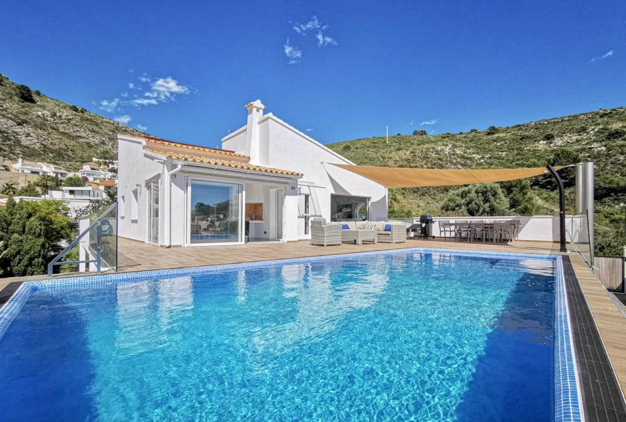 Sale - Villa - Moraira - El Portet