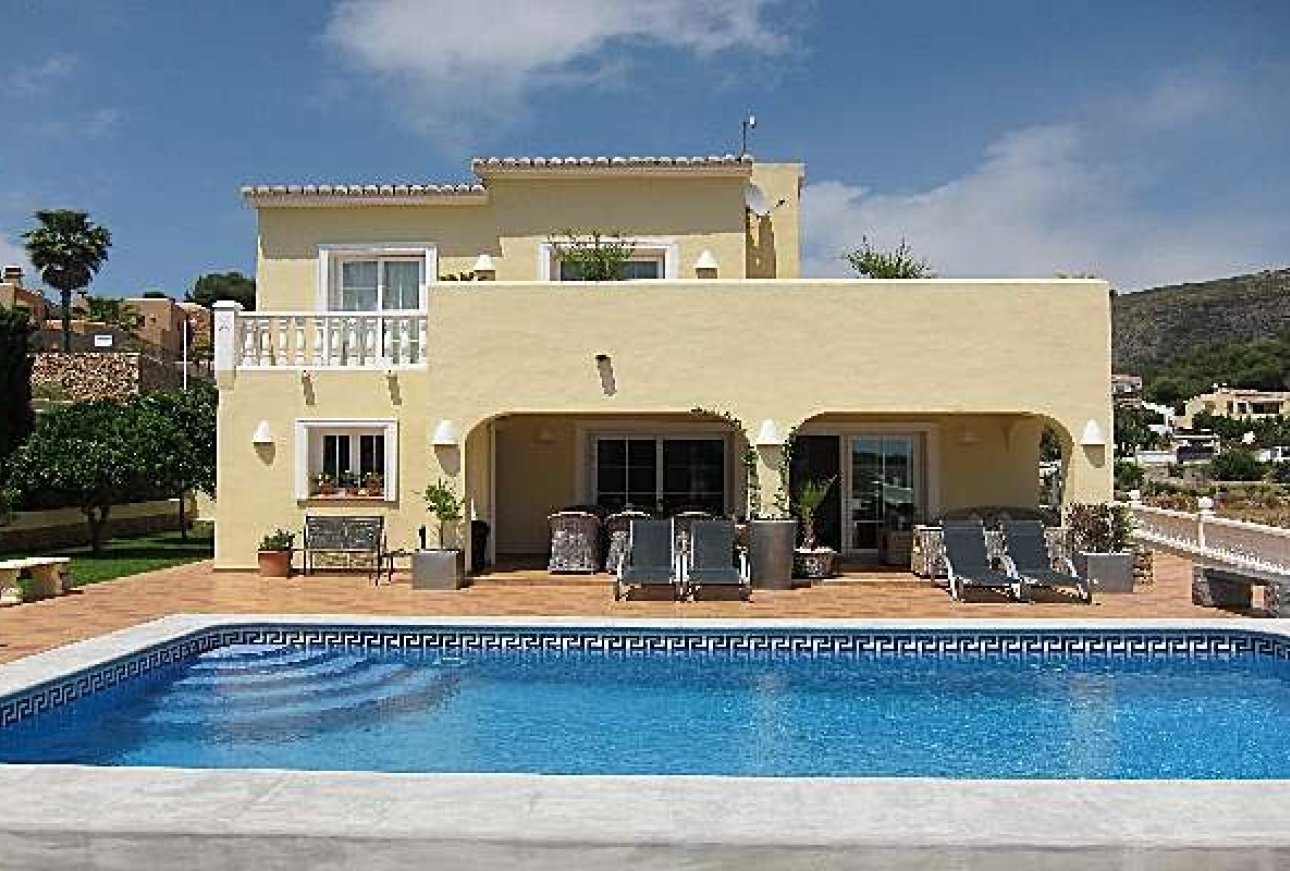 Sale - Villa - Moraira - El Portet