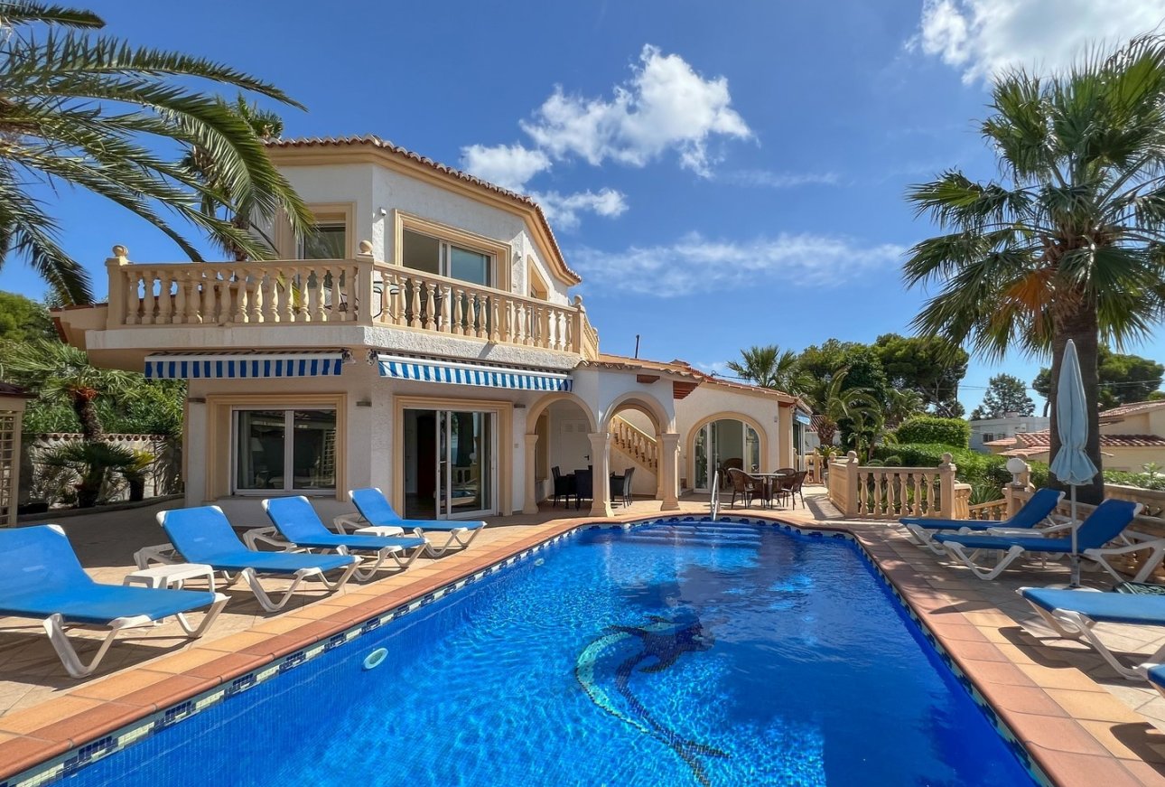 Sale - Villa - Moraira - La Cometa