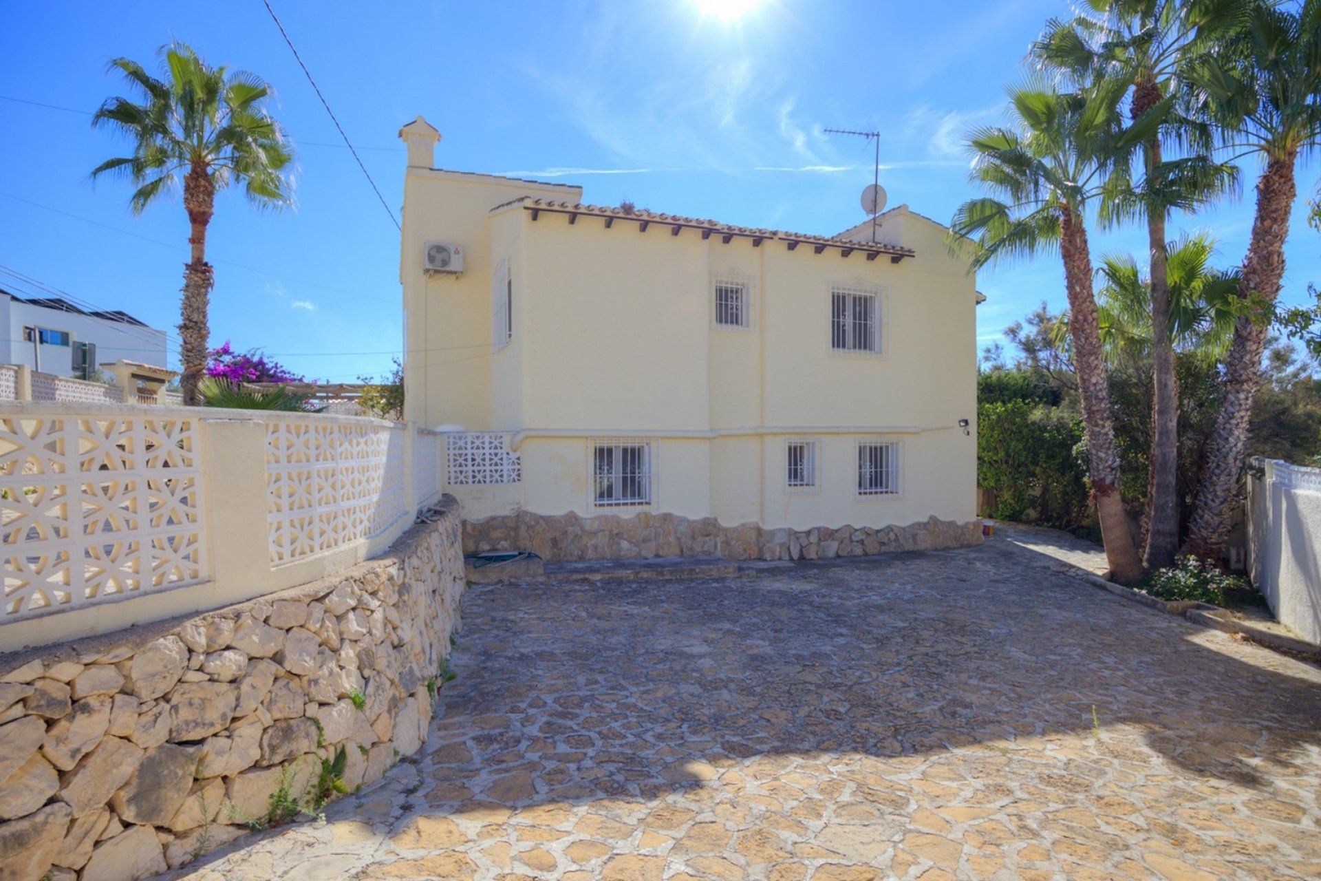 Sale - Villa - Moraira - Pinar de L'Adovcat