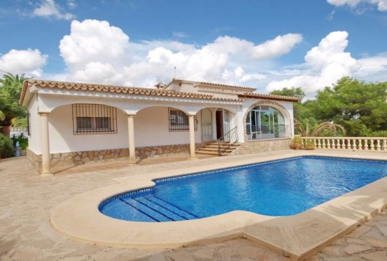 Sale - Villa - Moraira - Pinar de L'Adovcat