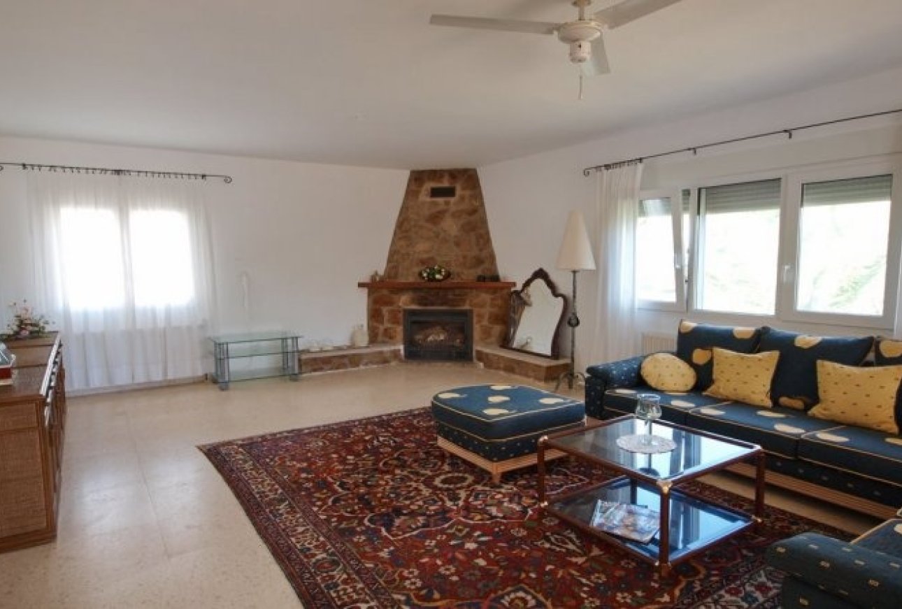 Sale - Villa - Moraira - Pinar de L'Adovcat