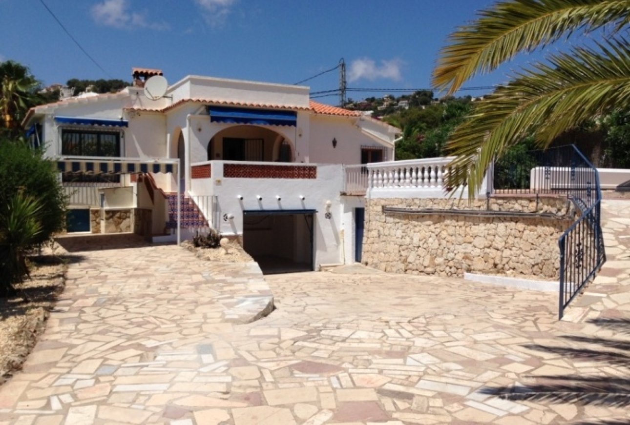 Sale - Villa - Moraira - Pinar de L'Adovcat