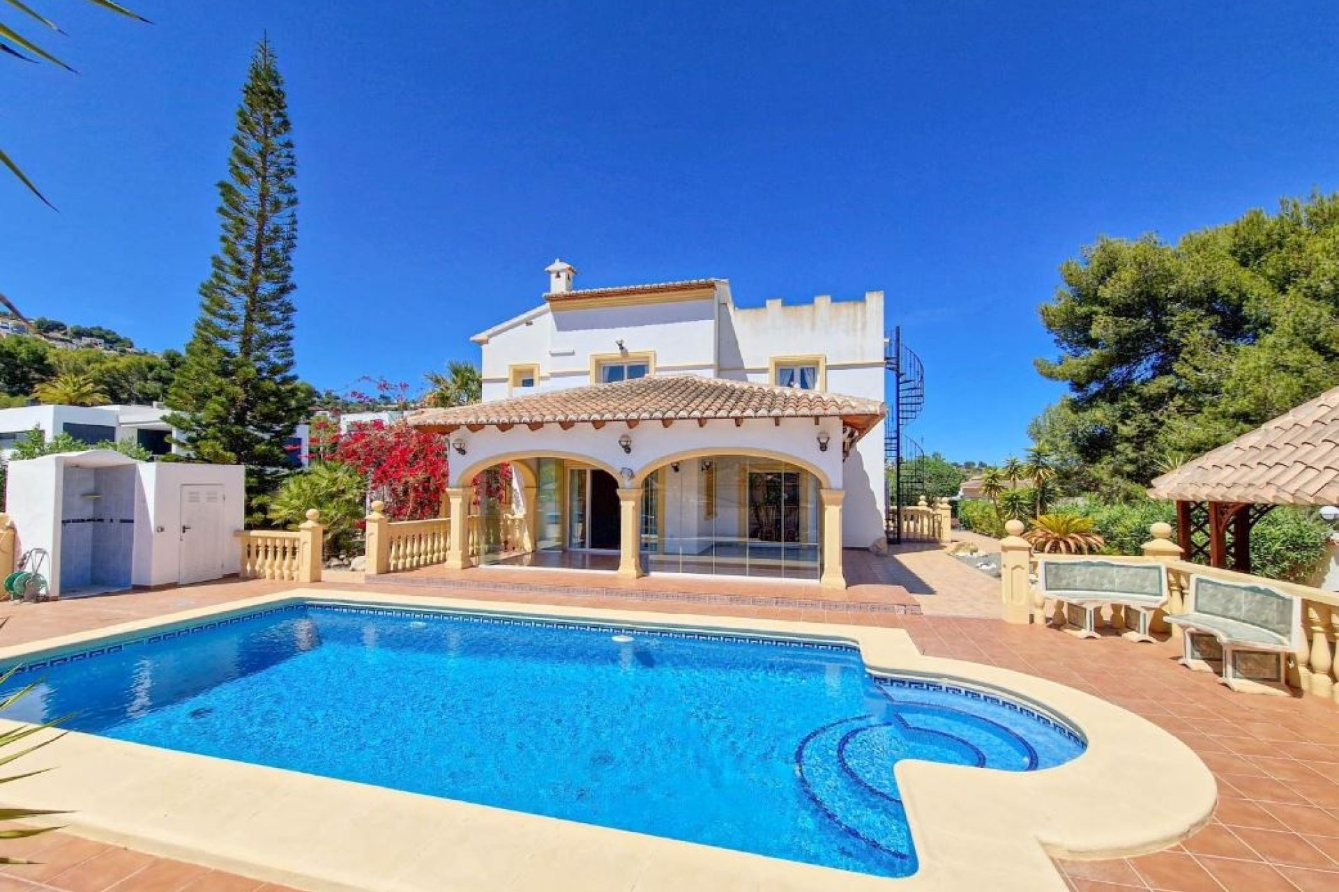 Sale - Villa - Moraira - Pinar de L'Adovcat
