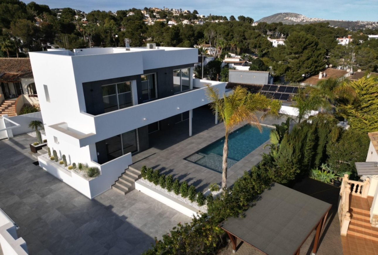 Sale - Villa - Moraira - San Jaime