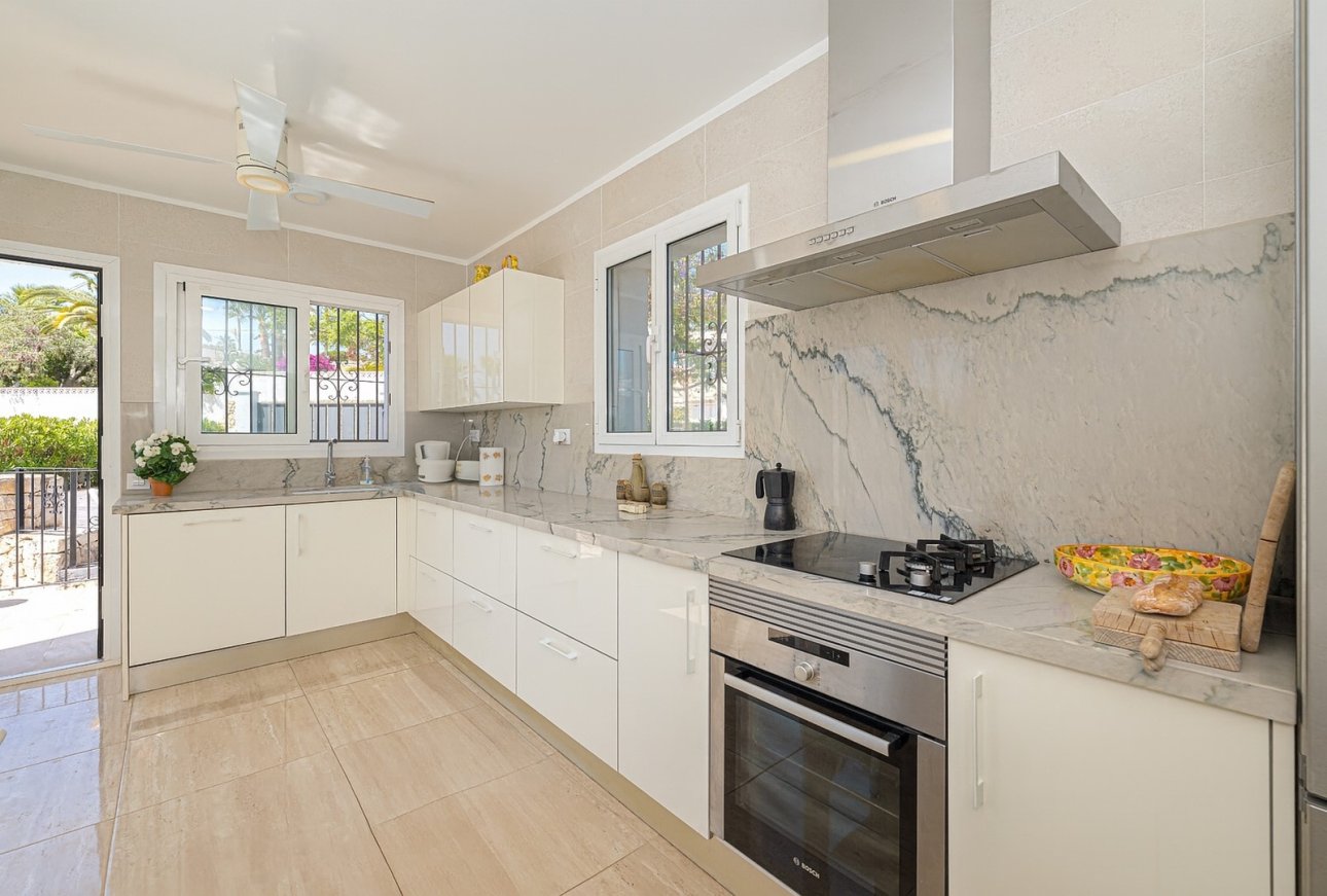 Sale - Villa - Moraira