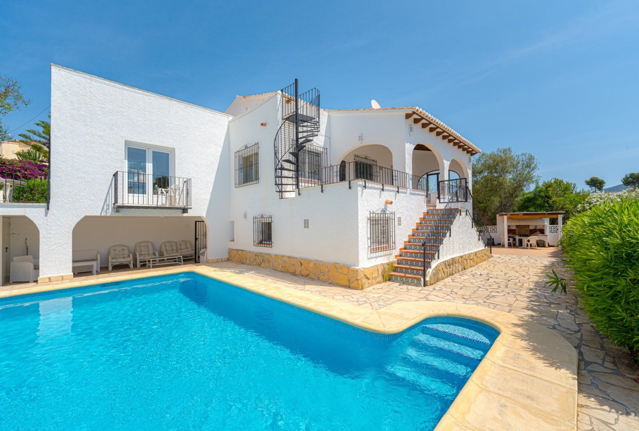 Sale - Villa - Moraira
