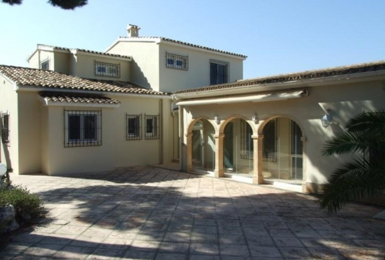 Sale - Villa - Moraira